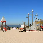 Apartament Lovely In